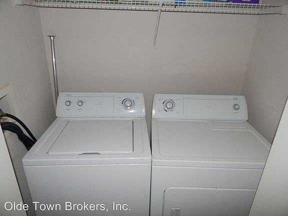 5th image of 204 E South St Unit 4055