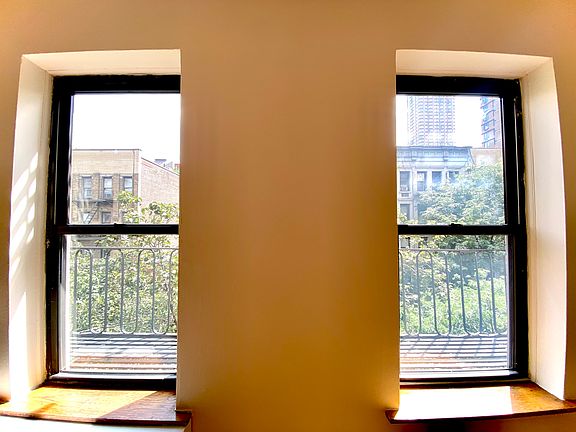 5th image of 415 E 81st St APT 4A