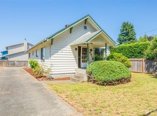 6918 51st Ave NE, Marysville, WA 98270