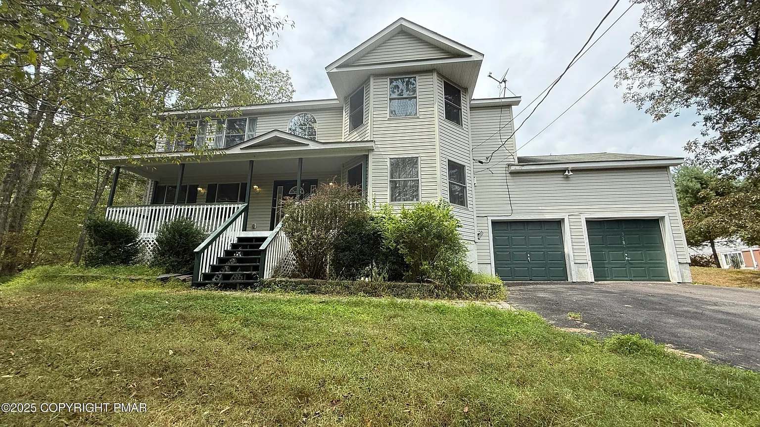 3584 Bristol Cir W photo 1