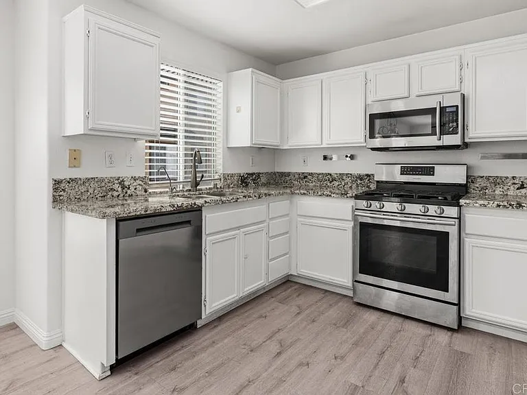 10340 Wateridge Cir #306 — Photo 19