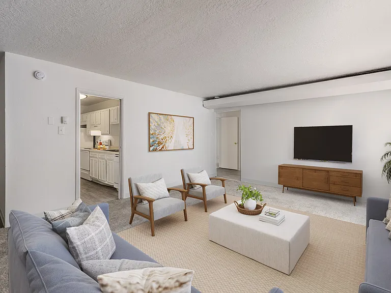 Desert Creek Apartments — Photo 11