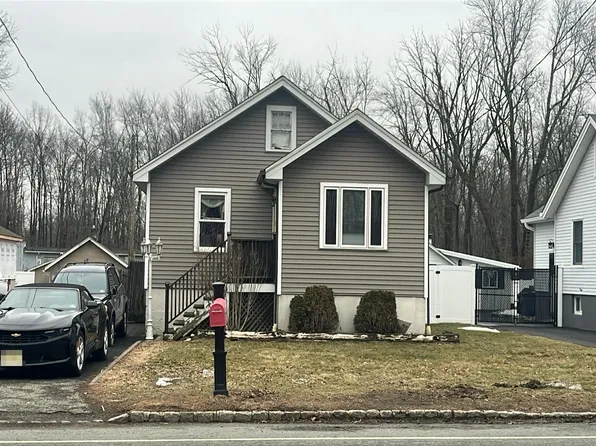 42 Clinton Rd, Fairfield, NJ 07004