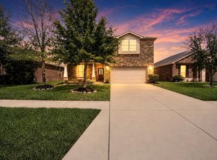 8207 Running Brook Ln, Rosenberg, TX 77469