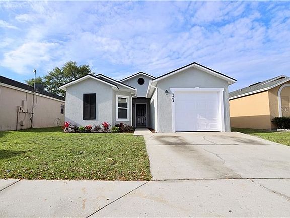 3rd image of 5404 Wood Crossing St