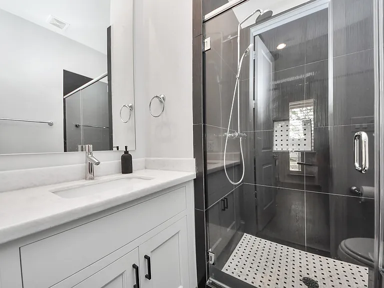 8724 Oak Kolbe Ln — Photo 12