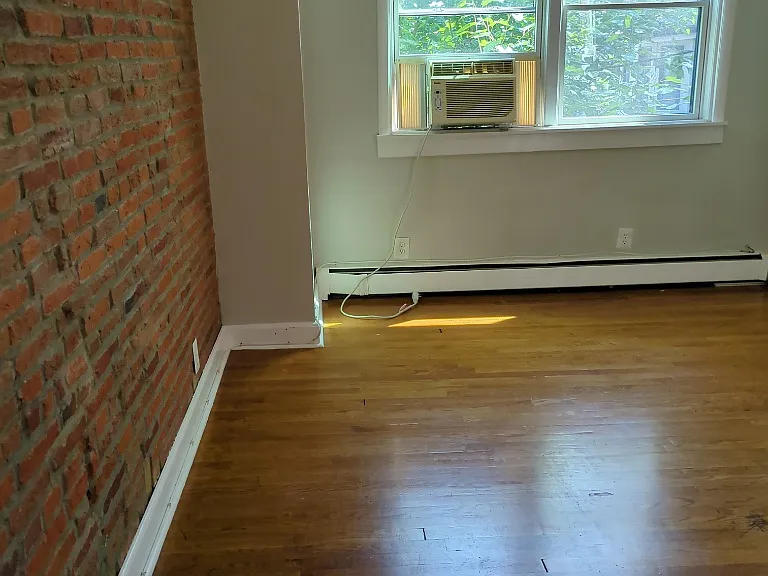 1809 Bolton St #2 — Photo 9