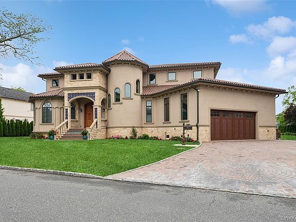 3rd image of 1190 Harbor Road