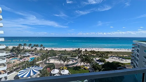 5161 Collins Ave Photo 1