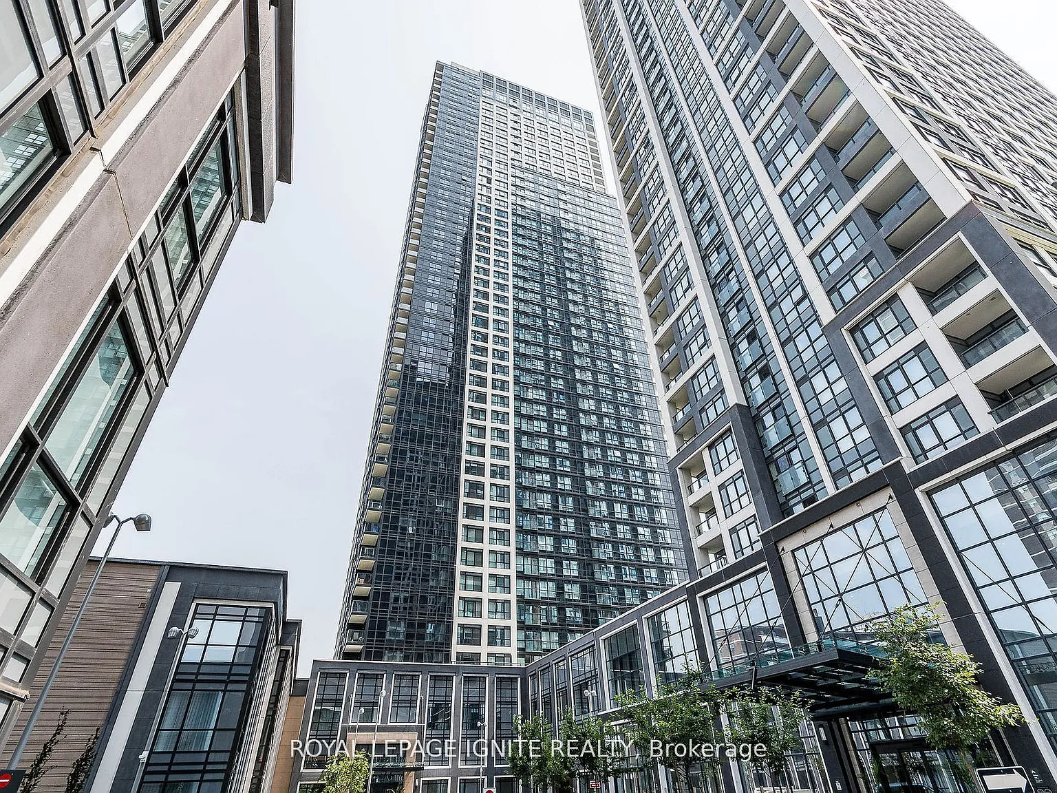 3 bed, $3,100 — Photo 1