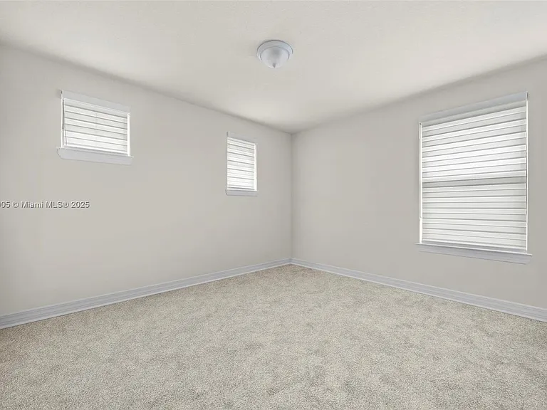 3142 Poinciana St — Photo 12