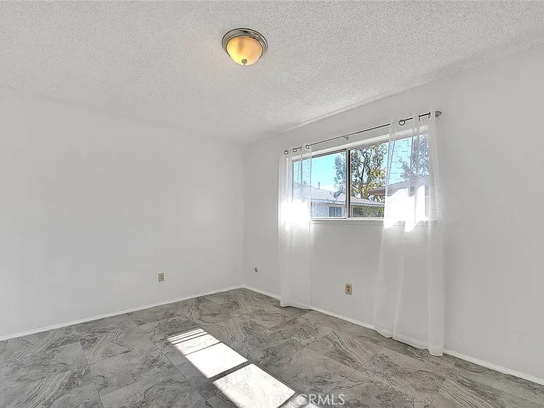 1104 S Mantle Ln #28D — Photo 25
