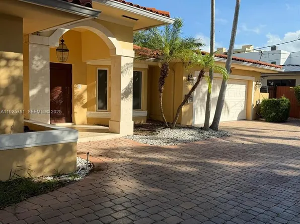 2015 Arch Creek Dr, North Miami, FL 33181