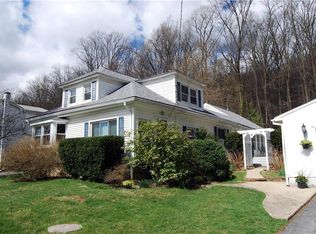 4889 Vera Cruz Rd, Center Valley, PA 18034