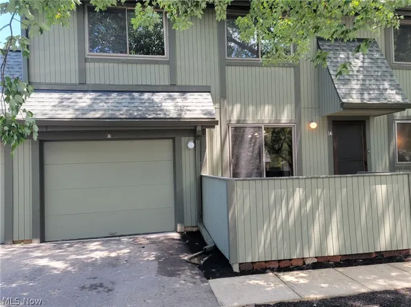35101 S Turtle Trl APT A, Willoughby, OH 44094