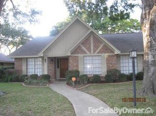 205 Lamorak St, Victoria, TX 77904