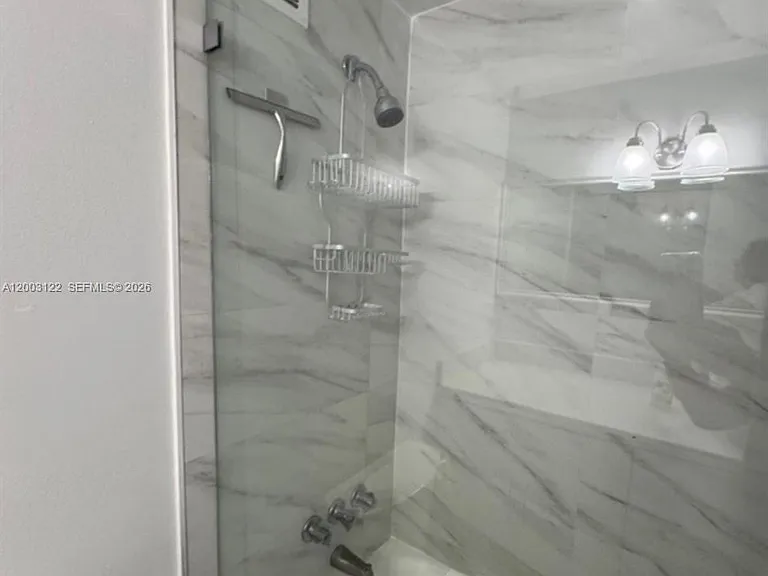 1000 West Ave #218 — Photo 14