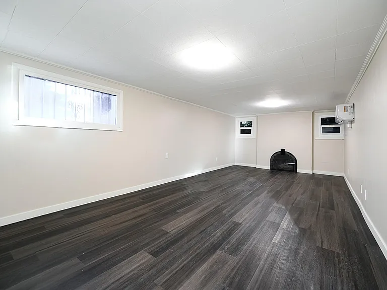 2697 S Highland Dr — Photo 4