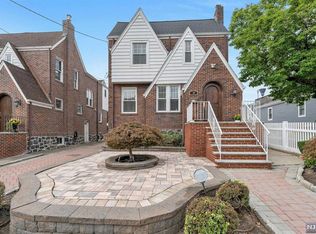 38 Grant Ave, Cliffside Park, NJ 07010