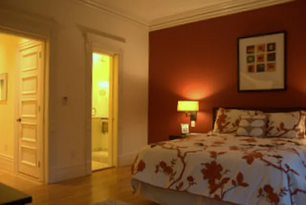 Sold by Owner | media 22