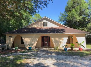 1402 Robin Hood Rd, Wilmington, NC 28401