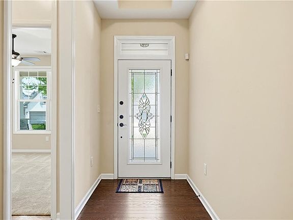 4th image of 118 Hidden Trail Ct