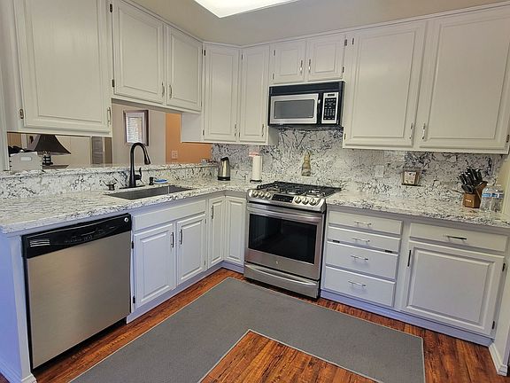 5th image of 2617 Cedarwood Dr