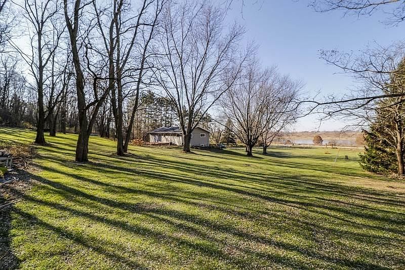 1st image of 3814 Timber Ln