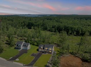 42 Woodbrey Ln, Standish, ME 04084