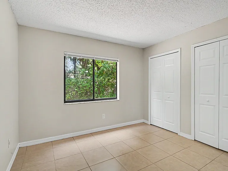 4534 Sleepy Oak Ln — Photo 18