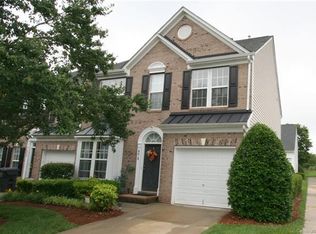 6018 Queens Walk Ct, Fort Mill, SC 29707