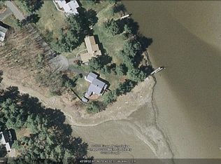40 Riverwood Dr, York, ME 03909