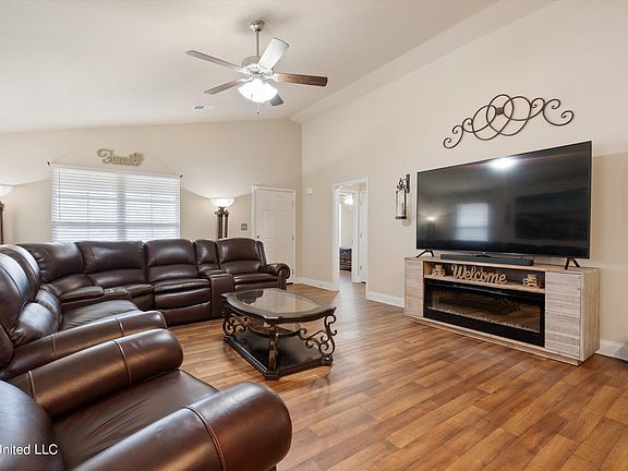 5th image of 8777 Kimberly Dawn Dr