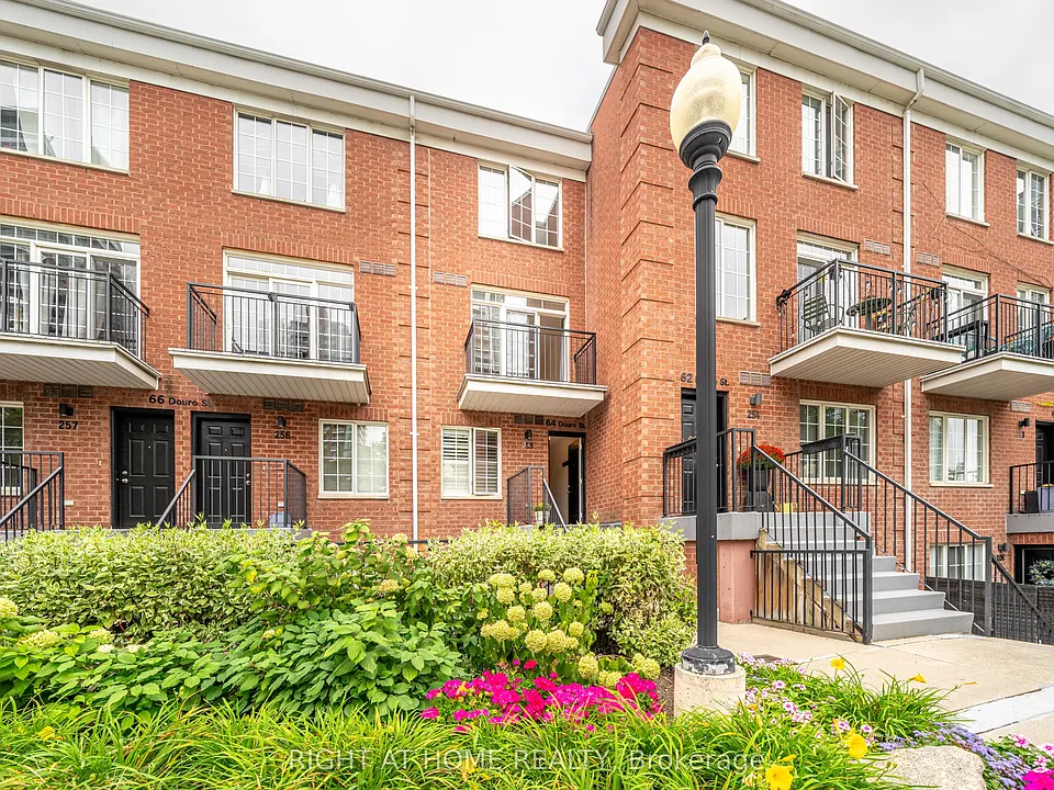 64 Douro St #255