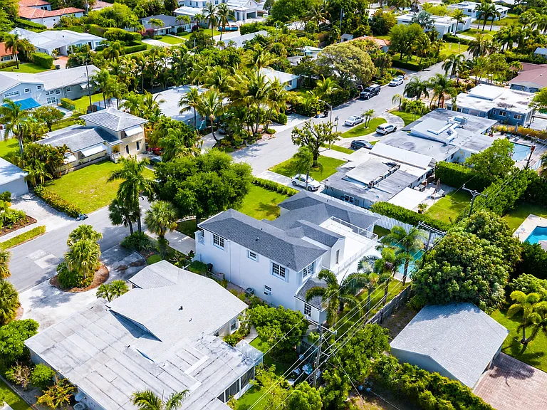 240 Santa Lucia Dr — Photo 39