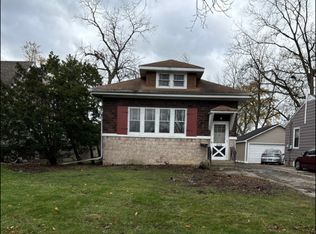 212 S Princeton Ave, Villa Park, IL
