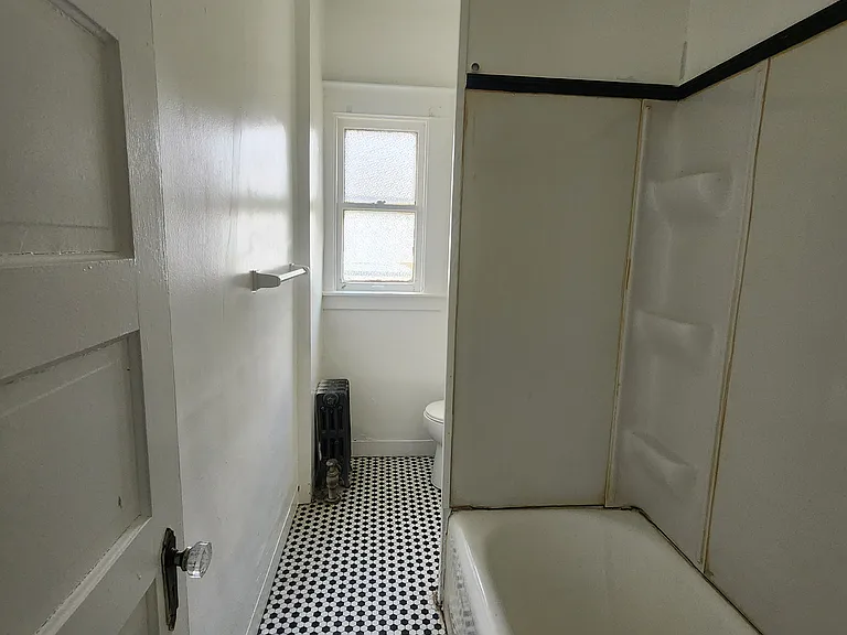 316 W Vine St #1 — Photo 10