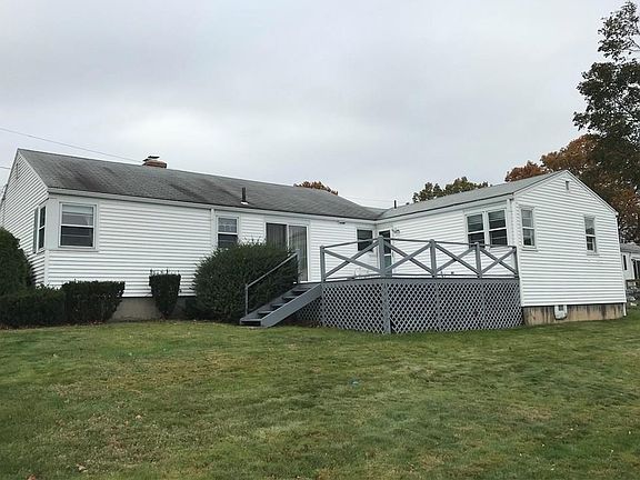 4th image of 262 Garden City Dr