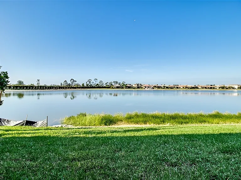 26141 Palace Ln #202 — Photo 31
