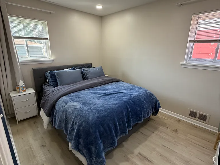 1644 E Woodruff Ave — Photo 11