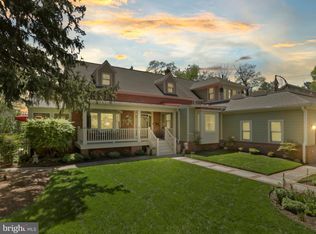 432 Orchard St NW, Vienna, VA 22180