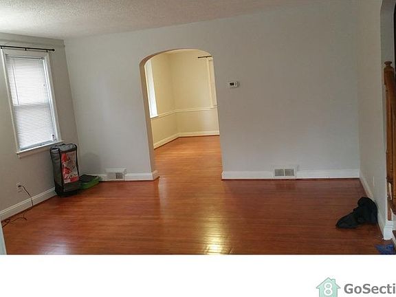 2nd image of 3832 The Alameda