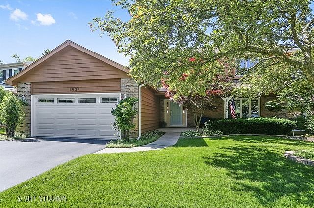1st image of 1937 Sprucewood Ct