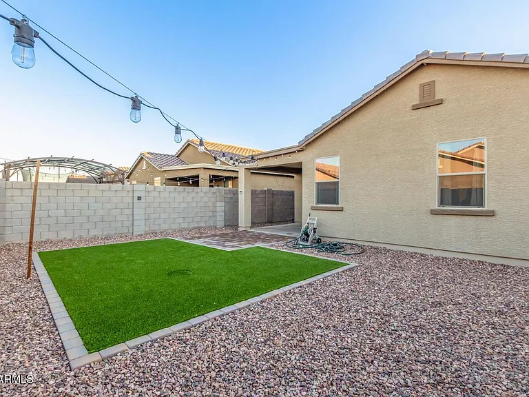 21612 W Kimberly Dr — Photo 23