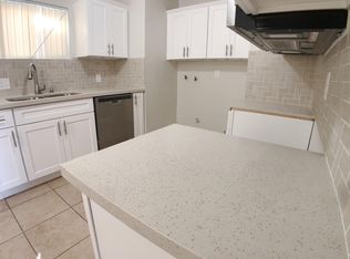 812 W D St, Wilmington, CA 90744