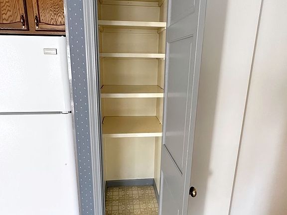 3rd image of 119 N 23rd St APT B