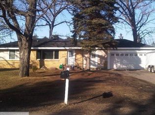 517 Dayton Rd, Champlin, MN 55316