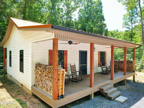 1312 Sweetwater Rd, Newport, TN 37821