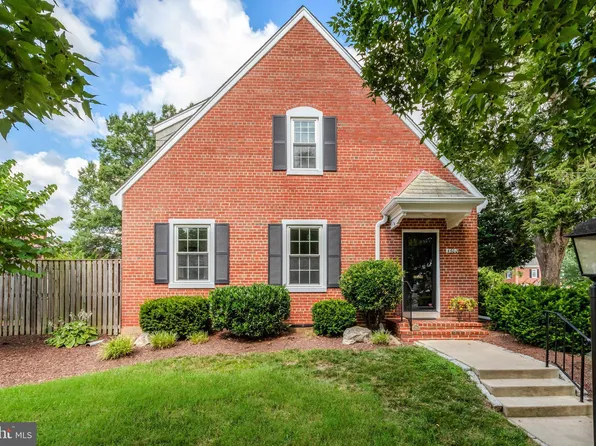 4600 34th St S, Arlington, VA 22206