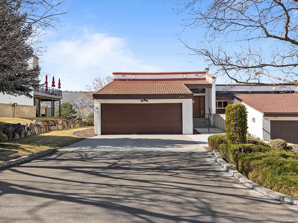 1st image of 2013 Fairway Dr